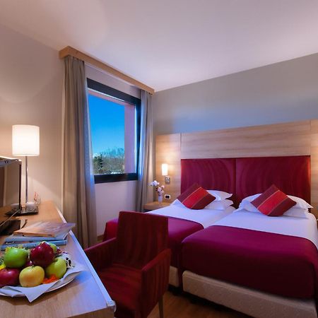 ฮิลตั้น การ์เด้น อิินน์ มิลาน มัลเพนซ่า Hotel ซอมมา ลอมบาร์โด ภายนอก รูปภาพ