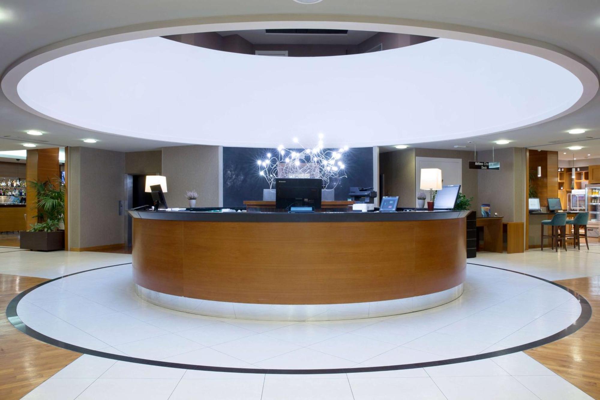 ฮิลตั้น การ์เด้น อิินน์ มิลาน มัลเพนซ่า Hotel ซอมมา ลอมบาร์โด ภายนอก รูปภาพ